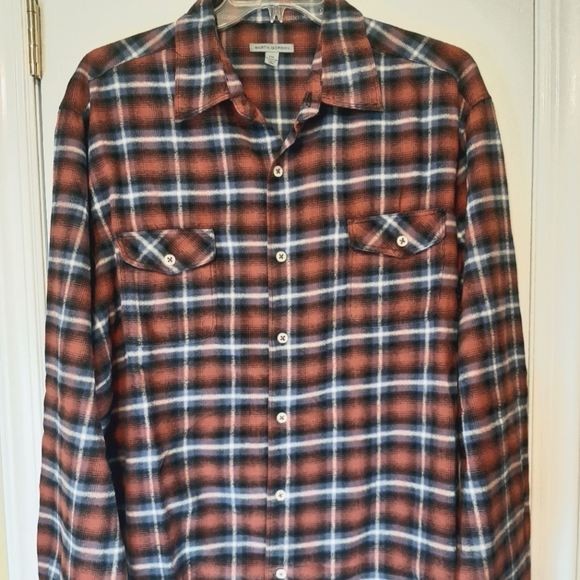 Casual Men's Size XXL Classic Flannel Plaid Button-Down Shirt - Picture 1 of 7